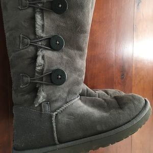 Ugg gray suede shearling boots